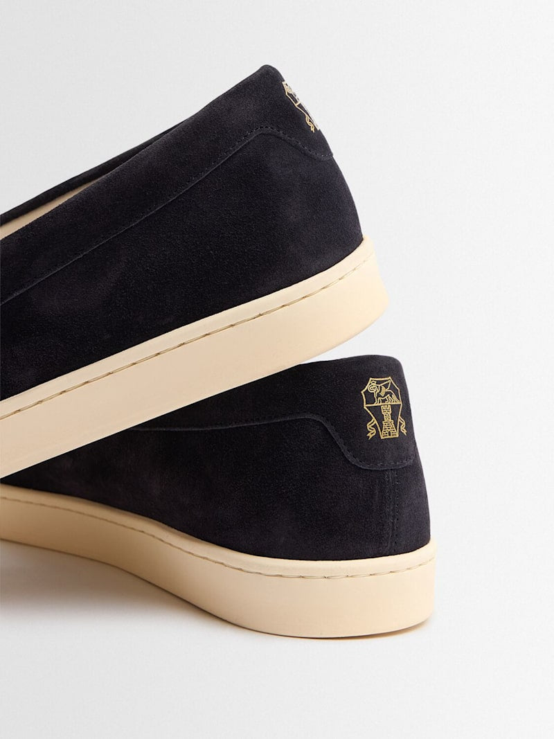 Brunello Cucinelli Loafer aus Wildleder Schwarz